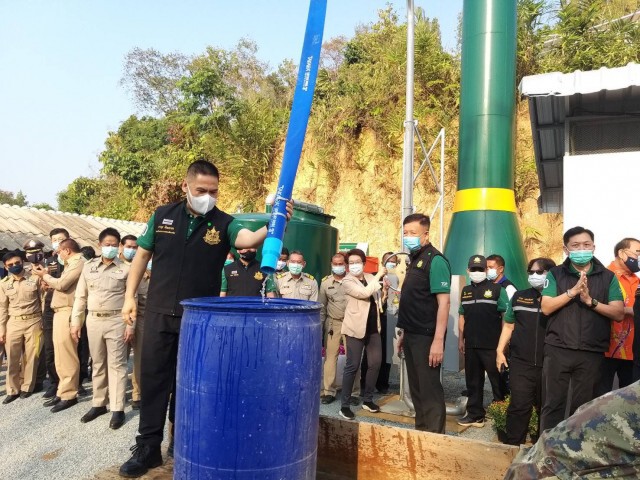 "วราวุธ"ส่งมอบโครงการพัฒนาน้ำบาดาล-แก้แล้ง