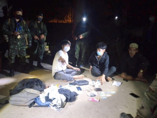 รวบพนักงานบ่อนออนไลน์-คนขับเรือลอบข้ามแม่น้ำโขง