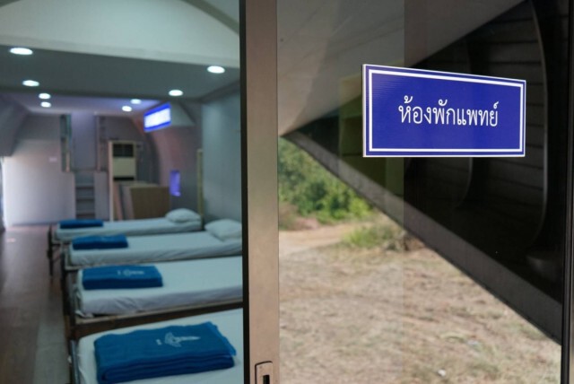 กองทัพอากาศ ส่งมอบ"โรงพยาบาลสนาม"ขนาด 340 เตียง ให้จังหวัดนครปฐม
