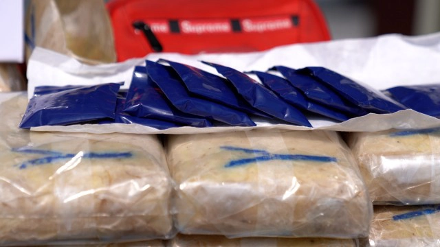 รวบเครือข่าย"แจ๊ค สมุทรปราการ" ของกลาง 5 แสนเม็ด