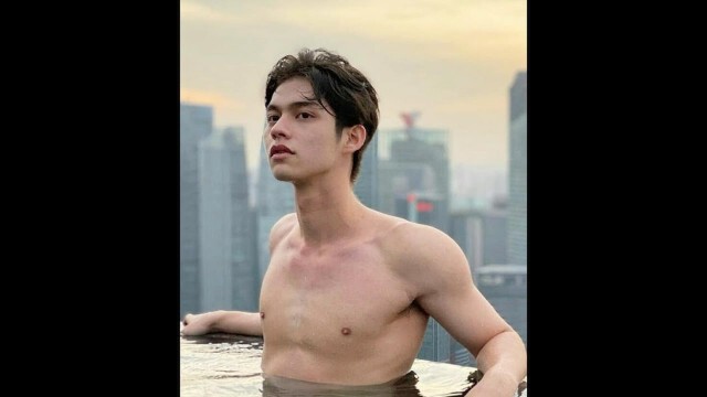 หล่อทั้งกายและใจ หนุ่ม"ไบร์ท" ร่วมกับแฟนคลับ มอบเงินกว่า 3 ล้าน ช่วยเหลือโครงการทางสังคม
