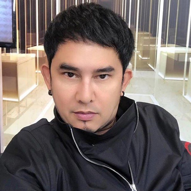 "พชร์ อานนท์" ฟาดแรง "ถึงคนในวงการที่ติดโควิด" แต่ไม่ยอมพูดความจริง ย้ำ!! อย่าเห็นแก่ตัว