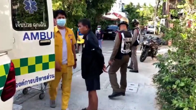 ลูกชายป่วยจิตใช้มีดปลอกผลไม้ฟันนแม่แผลทั่วตัว