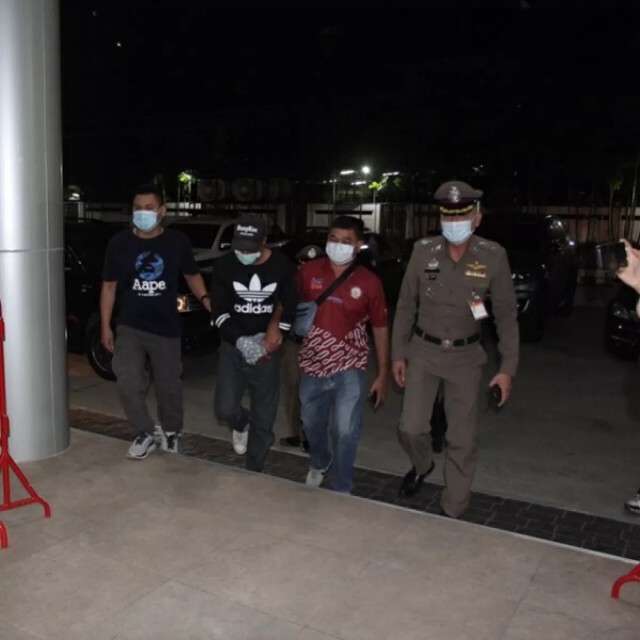 รวบแก๊งระเบิดปิงปองป่วนตร.คุมม็อบจามจุรีสแควร์