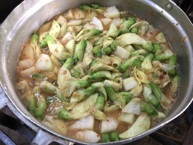 รู้หรือไม่?? "ดอกแค" ผักริมรั้ว พืชสมุนไพรมีฤทธิ์ "ต้านความชรา"