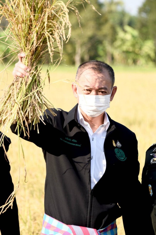 รมว.เกษตรฯ สั่งระบายน้ำเพิ่มลดค่าความเค็มแม่น้ำเจ้าพระยา