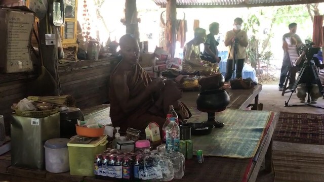 ยูทูบเบอร์บ้านลุงพลทำพิธีขอขมาพระสมบัติบ้านกกกอก