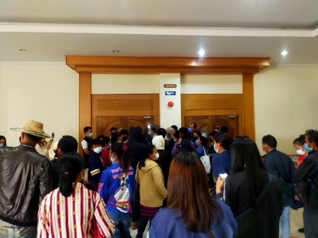 ชาวบ้านเดือดเผาคำสั่งคณะทำงานหลังผวจ.ไม่ให้ร่วมเวที