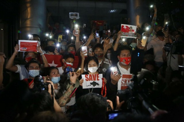 แนวร่วมธรรมศาสตร์และการชุมนุม ออกแถลงการณ์ หนุนชาวเมียนมา อารยะขัดขืนต้านรัฐประหาร