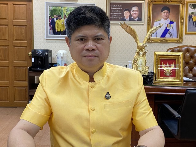 "แรมโบ้" ขู่ฝ่ายค้านอภิปรายหมิ่นสถานบัน แจ้งความ112แน่