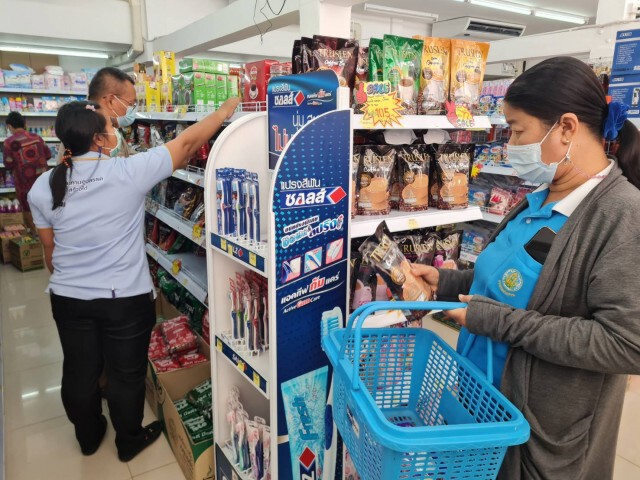 ชาวโคราชแห่ใช้สิทธิ์ "เราชนะ" วันแรกคึกคักจนแน่นร้าน