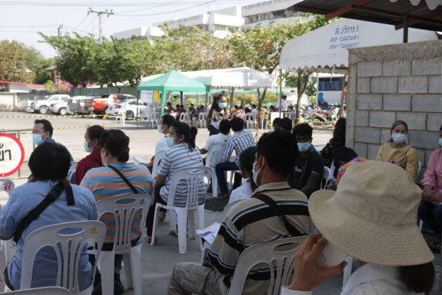 ตรวจโรคเชิงรุกผ่อนผันค่าใช้จ่ายให้แรงงานต่างด้าว