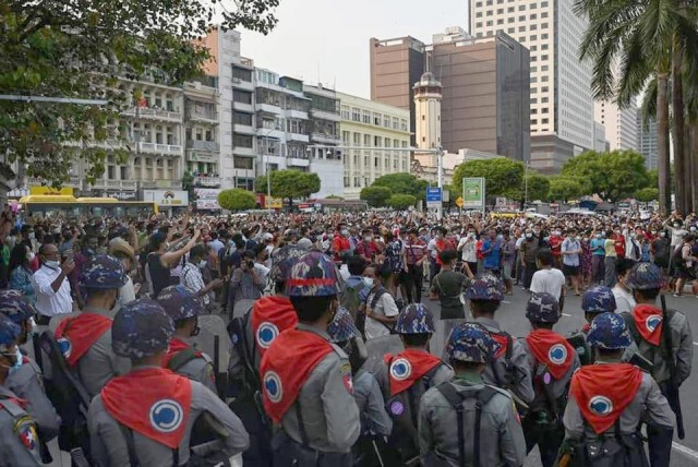 พรึ่บทั่วประเทศต้าน"รัฐประหาร"