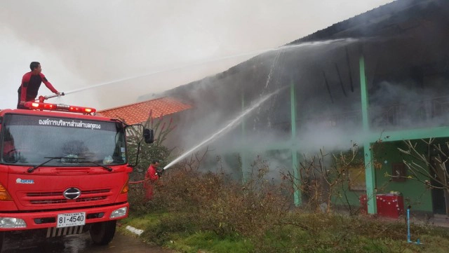 ไฟไหม้โรงเรียนประถมในอำเภอโพนพิสัย หนองคาย วอดทั้งหลัง