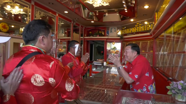 โคราชการเมืองระอุลือเริ่มซื้อเสียงแล้ว 