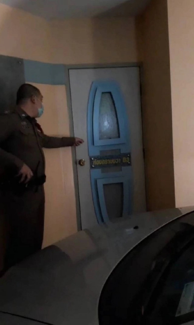 ตำรวจบุกจับครูพาเด็กนักเรียนเข้าบังกะโล