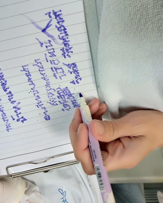 ดีใจทั้งประเทศ!! ผู้ว่าฯปู มีอาการดีขึ้น เขียนหนังสือได้- วาดดอกกุหลาบแทนใจมอบให้ภรรยา