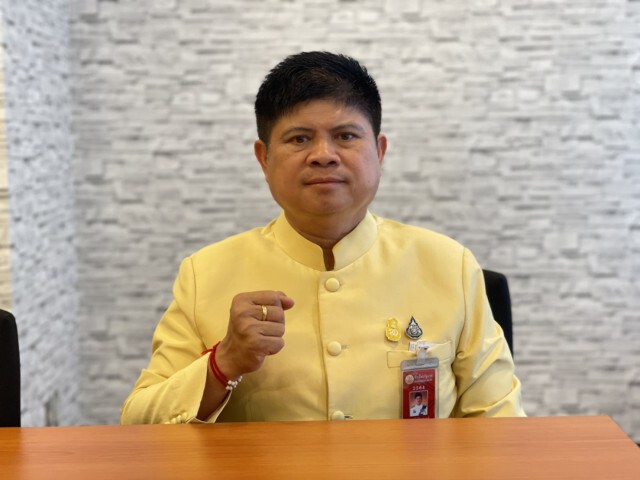 "แรมโบ้" ซัด "เก่งการุณ" อย่าเพ้อเจ้อมากไป