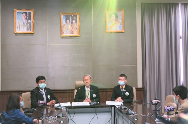 "แพทยสภา" แถลงจุดยืน 4 ข้อ ปมอาสาฯบาดเจ็บจากการชุมนุม 13 ก.พ.