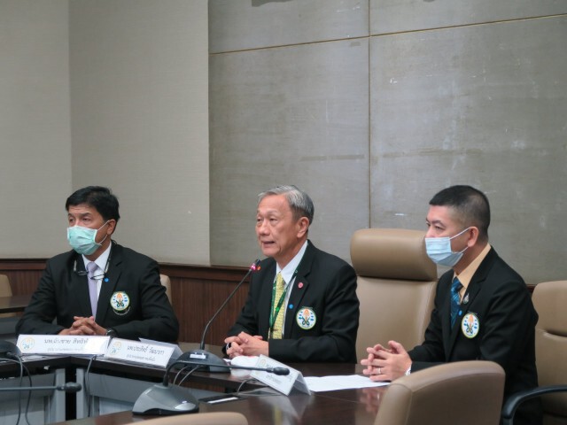 "แพทยสภา" แถลงจุดยืน 4 ข้อ ปมอาสาฯบาดเจ็บจากการชุมนุม 13 ก.พ.