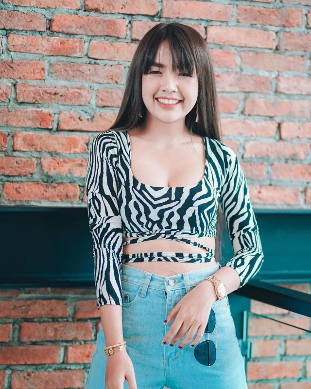 "เจนนี่" เคลียร์ชัด! ไม่ใช่แชทหลุด เป็นแค่แชทสอนเด็กในค่าย ย้ำไม่ได้ไล่ 'น้องซีน'ออกจากวง