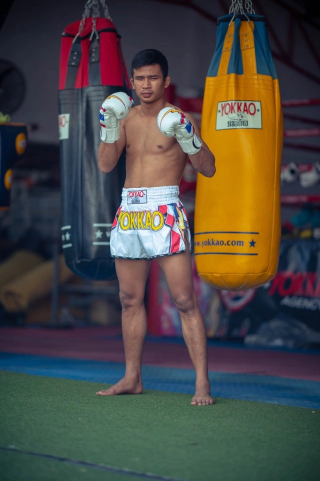 ซุปเปอร์เล็ก เกียรติหมู่ 9 บู๊ ศึกวันฯชิงเข็มขัดคิกบ็อกซิ่ง