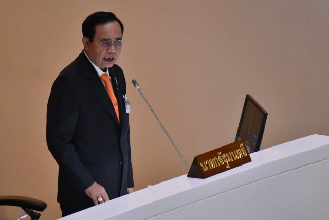 นายกฯ เดือดยกใหญ่!! ลั่น 3 ป.ไม่เคยรับเงิน ท้าหาหลักฐานมาสู้กัน