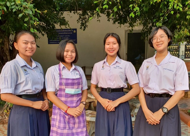 ร.ร.เฉลิมขวัญสตรี หาเสียงประธานสภานักเรียน-ผ่าน "IG"