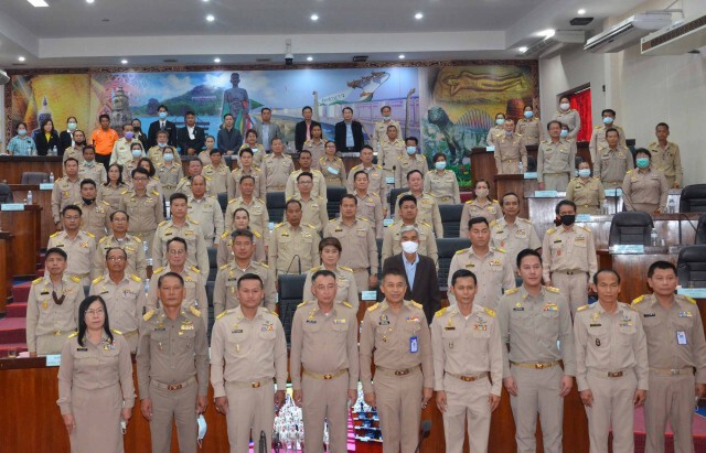 นายกอบจ.ป้ายแดงแถลงนโยบายยึดหลักพัฒนากาฬสินธุ์บ้านเราต้องดีกว่านี้
