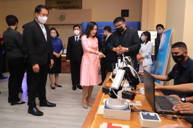 ก.แรงงาน เปิดสถาบันพัฒนาบุคลากรดิจิทัล ยกระดับแรงงาน
