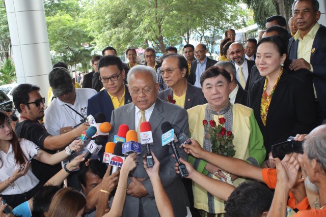 ศาลนัดตัดสินคดี 39 กปปส.ข้อหากบฎล้มรัฐบาลยิ่งลักษณ์พรุ่งนี้