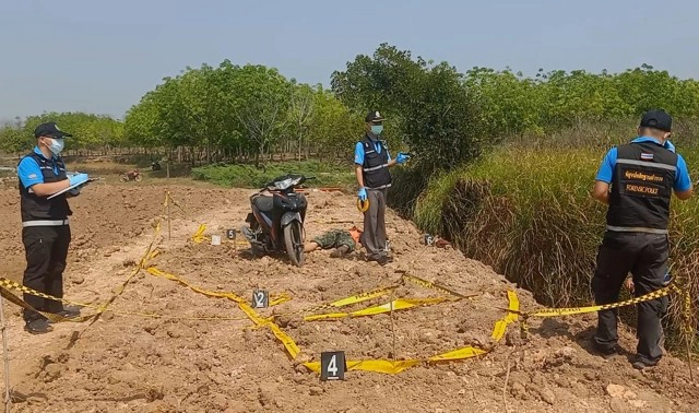 อนาถหนุ่มออกล่าหนูนากลางคืนปืนลั่นใส่สมองกระจาย