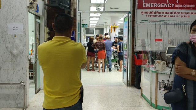 คนร้ายดักซุ่มปาดคอชายวัย 54 หน้าร้านอาหารหวังชิงทรัพย์