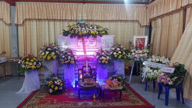 แม่ข้องใจปมการตายพีอาร์สาว