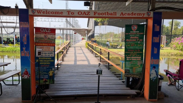 รองเท้ากีฬาเพื่อน้อง มอบให้โรงเรียนวัดบ้านลางสาง จ.ตาก