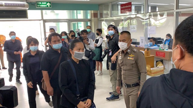 ครอบครัวรับศพ "รองสารวัตร" ดูแล "ม็อบ28ก.พ."