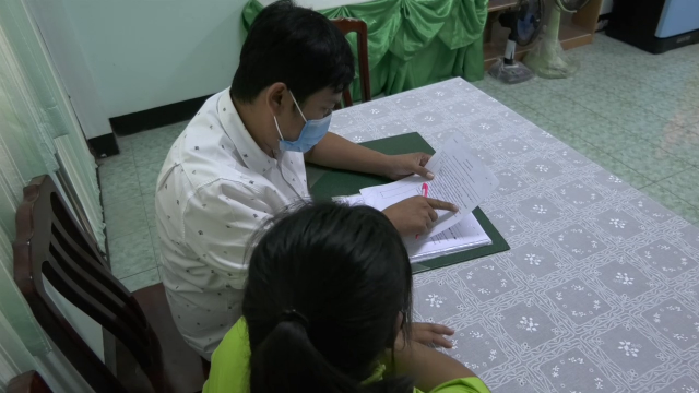 สาวม.6 ถูกมิจฉาชีพใช้บัญชีโอนเงินหลอกขายชุดนอน