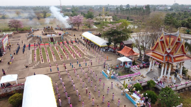 ชาวพิมายพร้อมใจรำบวงสรวงเชิดชูวีรกรรมย่าโม