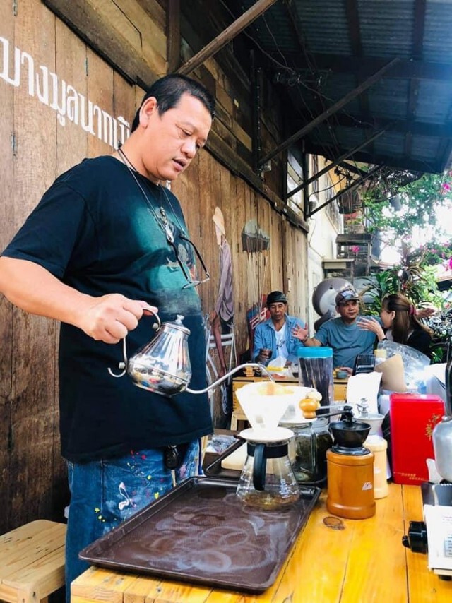 ดื่มด่ำรสชาติกาแฟแท้ๆ กับ "ระเกะ ระกะคาเฟ่"