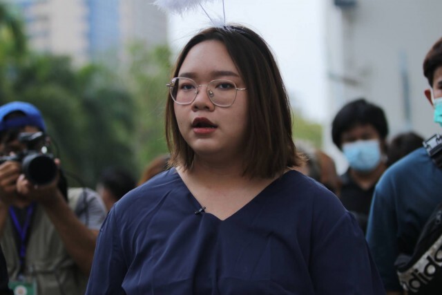 แก๊งเดินทะลุฟ้าฉุน 3 แกนนำนอนคุก ประกาศรวมพลม็อบบุกทำเนียบ