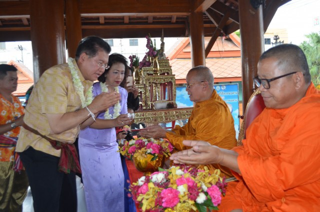 โคราชขานรับมาตรการคลายล็อก จัดโซนนิ่งเล่นน้ำสงกรานต์ได้