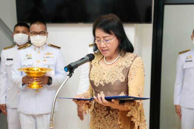 โปรดเกล้าฯพระราชทานเครื่องราชฯกรณีพิเศษ "นพ.ปัญญา"