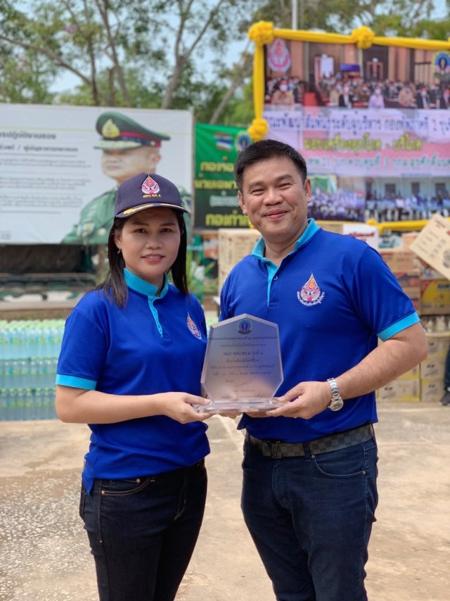 ให้กำลังใจหน่วยเฉพาะกิจทหารพรานที่ 21 กองกำลังสุรศักดิ์มนตรี