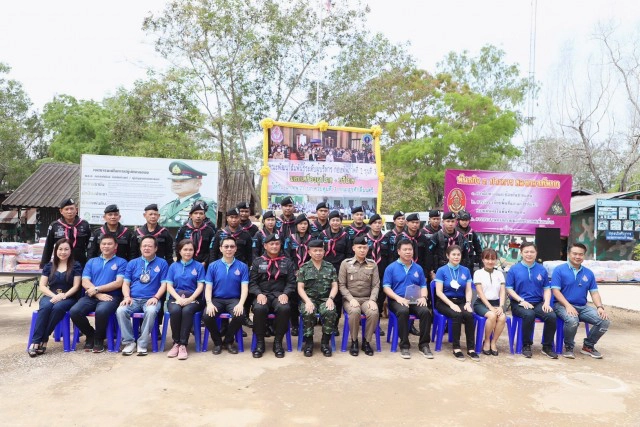 ให้กำลังใจหน่วยเฉพาะกิจทหารพรานที่ 21 กองกำลังสุรศักดิ์มนตรี