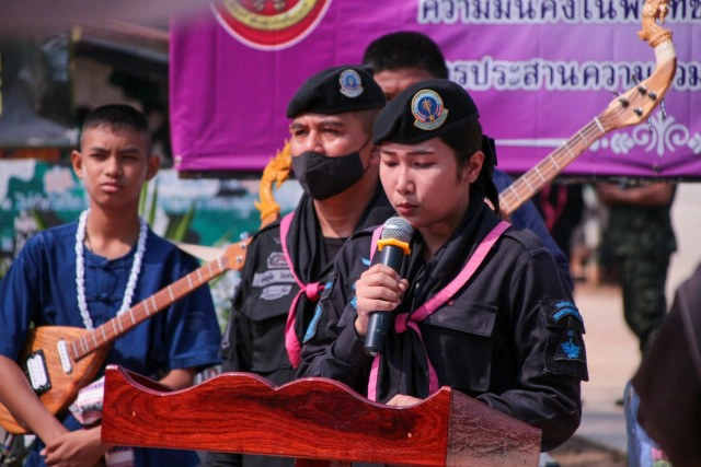 ให้กำลังใจหน่วยเฉพาะกิจทหารพรานที่ 21 กองกำลังสุรศักดิ์มนตรี