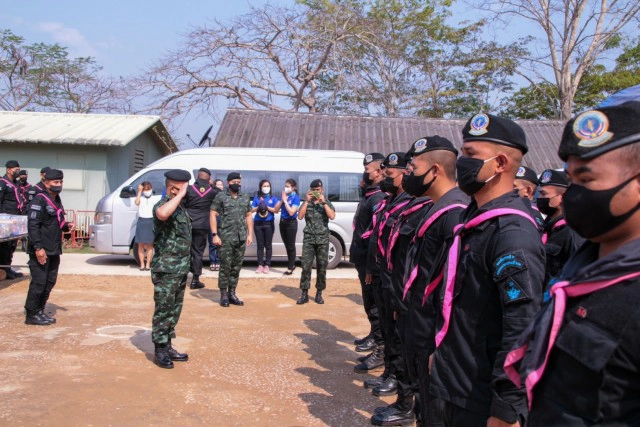 ให้กำลังใจหน่วยเฉพาะกิจทหารพรานที่ 21 กองกำลังสุรศักดิ์มนตรี