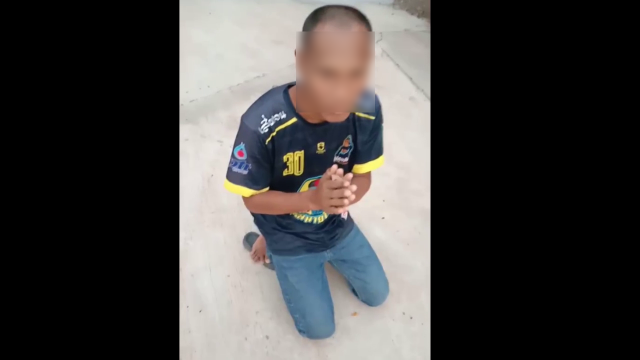พ่อเชื่ออดีตพระแทงลูกสาวเพราะถูกปฏิเสธรัก