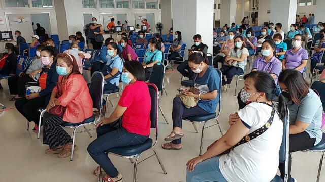 ลุยฉีดวัคซีน500อสม.-พบติดเชื้อโควิด5ราย