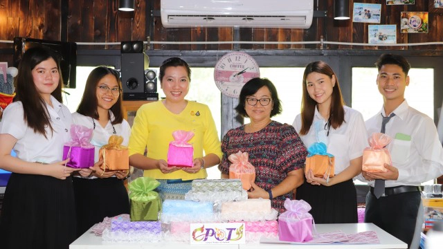 ของดีบ้านฉัน หุ่นประดิษฐ์จากเศษเหล็ก