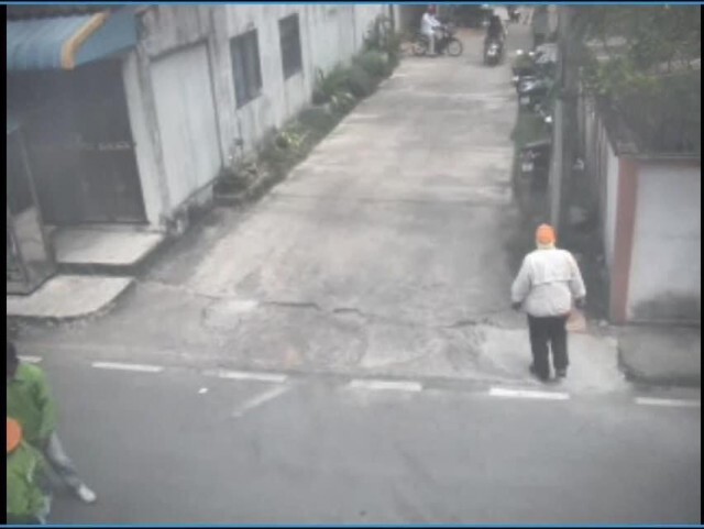 กอ.รมน. ภาค 4 สน. คาดคนร้ายปล้นรถยนต์คาร์บอม หวังโต้ จนท.รัฐ